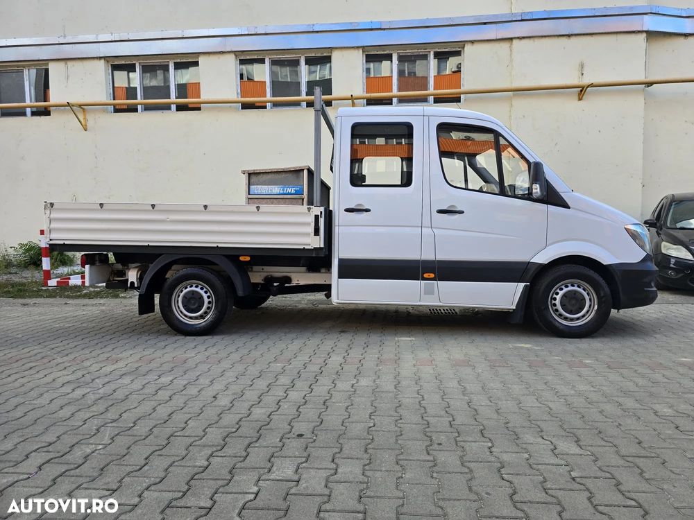 Mercedes-Benz Sprinter - 4