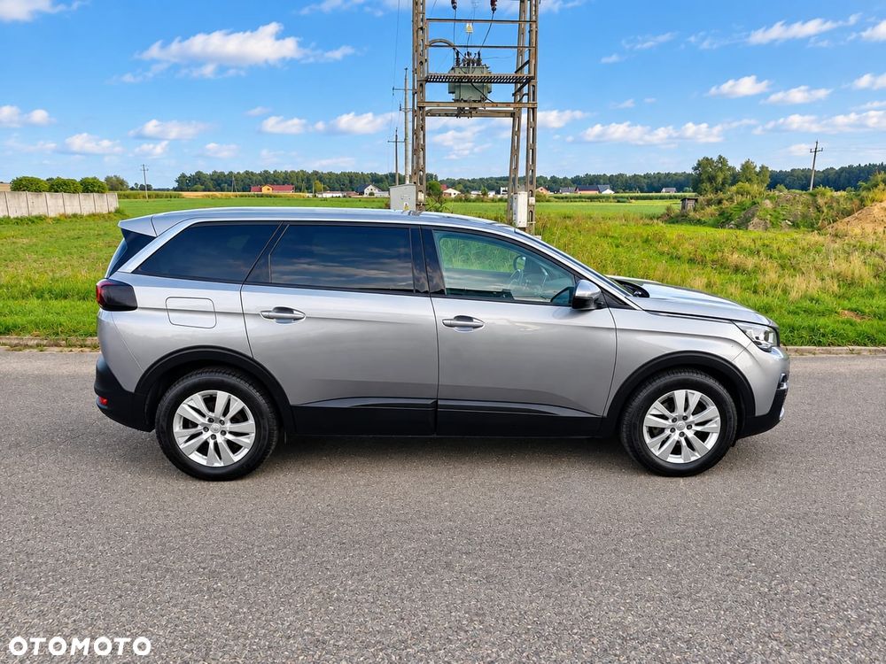 Peugeot 5008 - 4