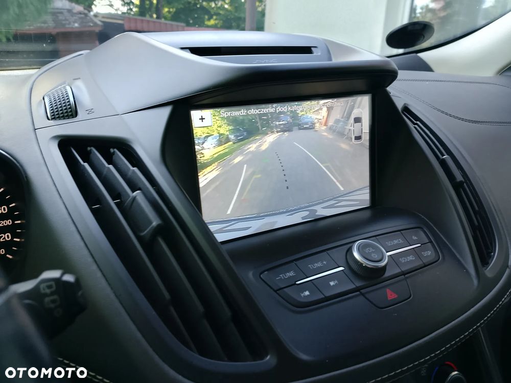 Ford Kuga 2.0 TDCi 4x4 Vignale - 9