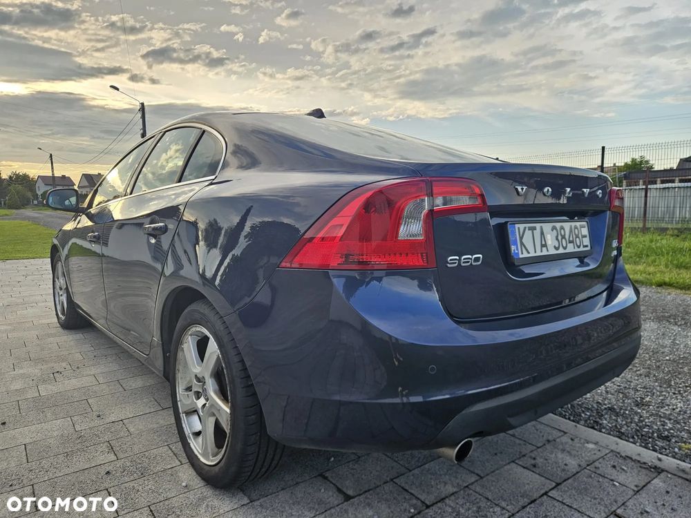 Volvo S60 D5 AWD Summum - 5