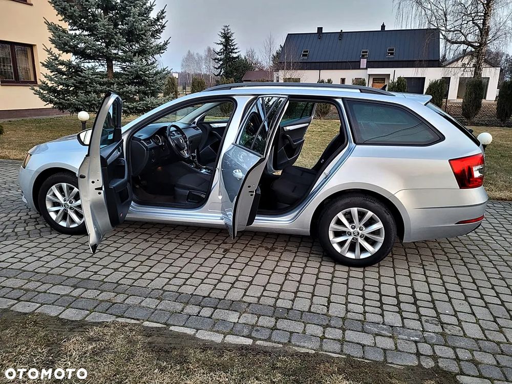 Skoda Octavia 1.6 TDI Ambition - 6