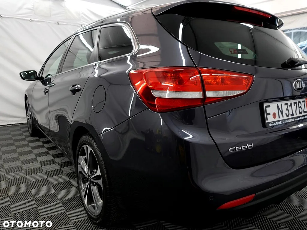 Kia Ceed 1.6 CRDi SCR GT-Line DCT - 25