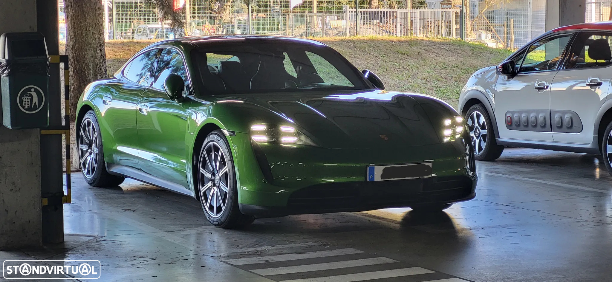 Porsche Taycan 4S - 3
