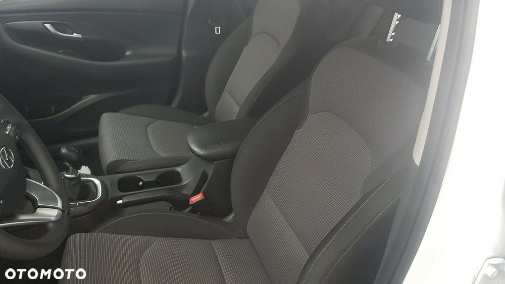 Hyundai i30 - 15