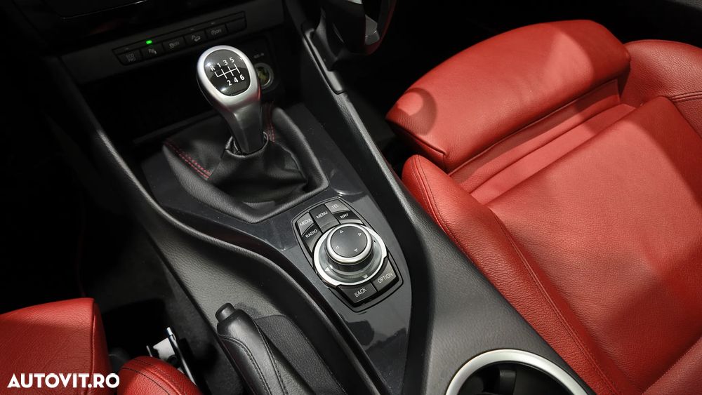 BMW X1 sDrive20d xLine - 23