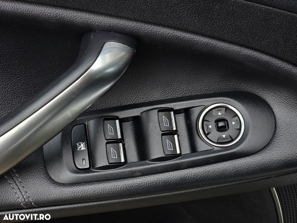 Ford Mondeo 2.0 TDCi Titanium X - 25