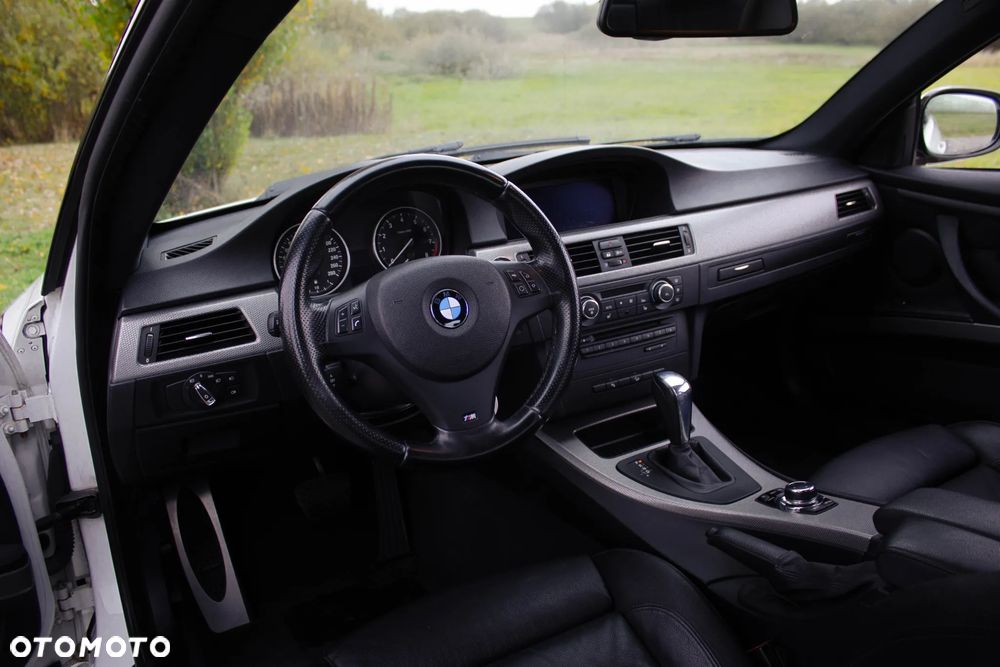 BMW Seria 3 335i xDrive M Sport Edition - 7
