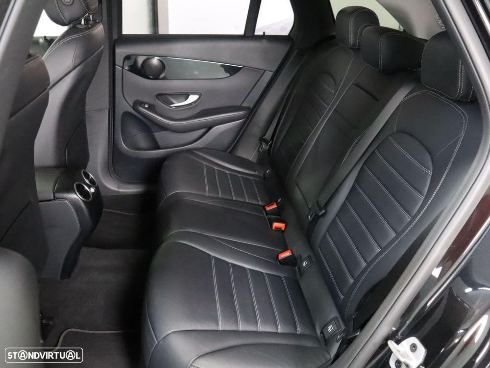 Mercedes-Benz GLC 300 e 4Matic - 10