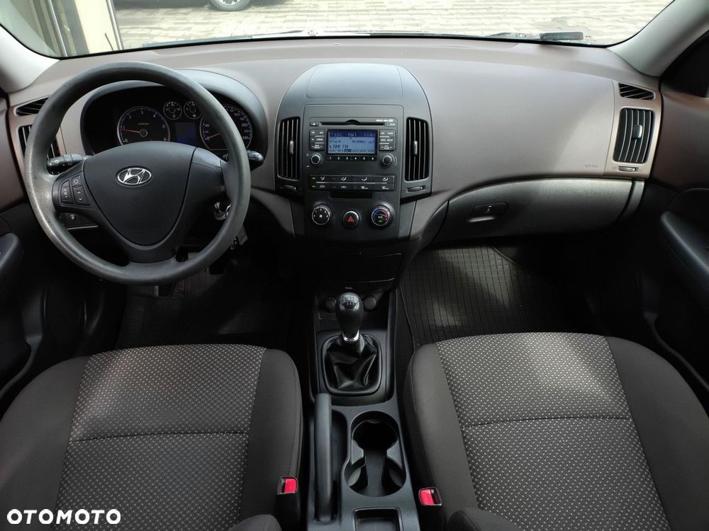 Hyundai i30 1.6 CRDi Base - 19
