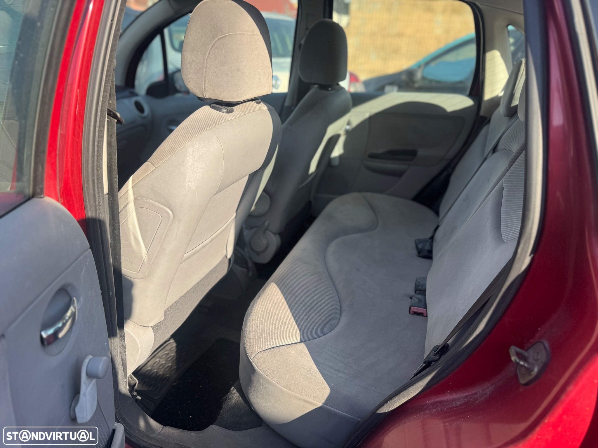 Citroën C3 1.4 HDi Exclusive - 4
