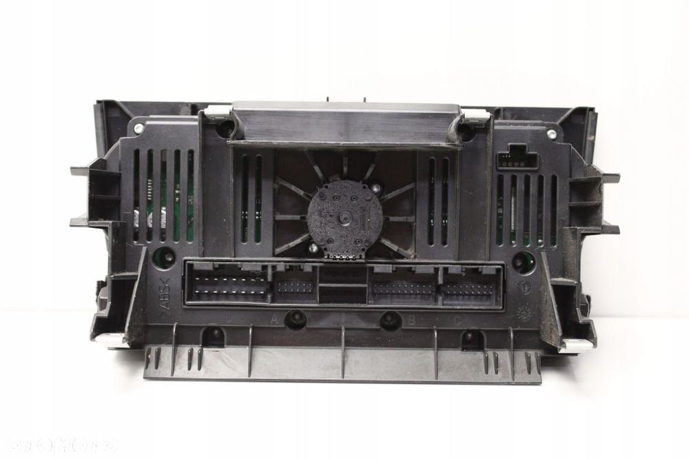 audi a3 8p lift 08r- panel klimatyzacji nawiewu 8p0820043bm - 6