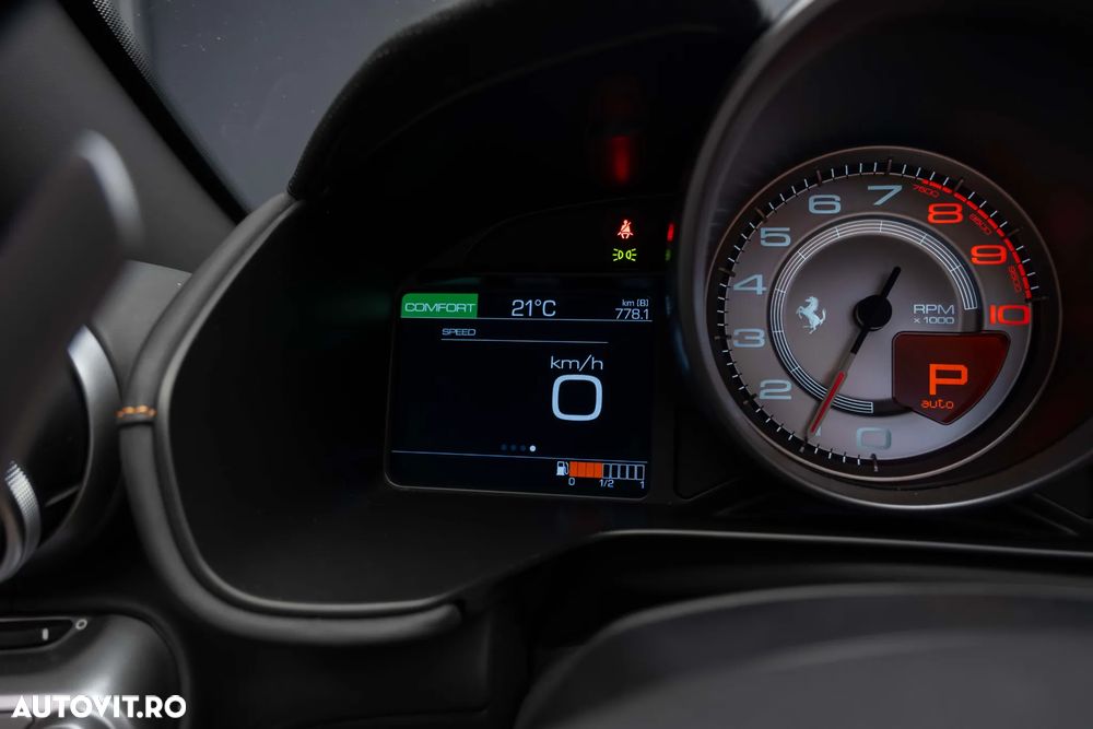 Ferrari Portofino - 24