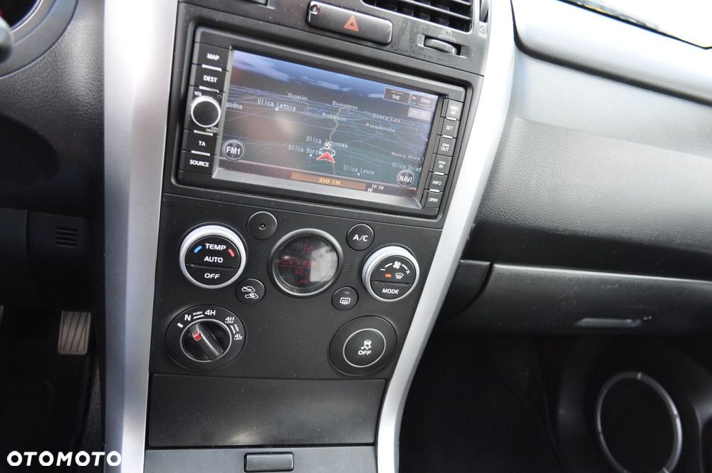 Suzuki Grand Vitara - 15
