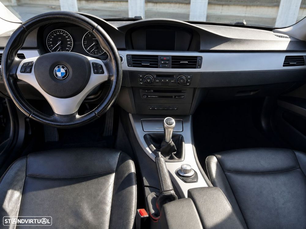 BMW 320 - 6