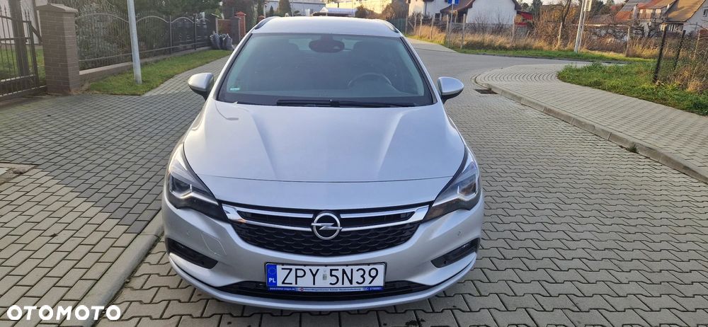 Opel Astra 1.6 D Start/Stop Business - 2