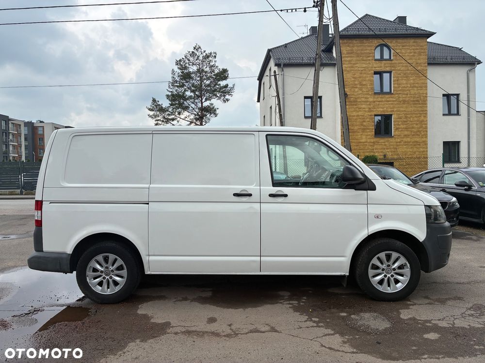 Volkswagen TRANSPORTER T5 - 4