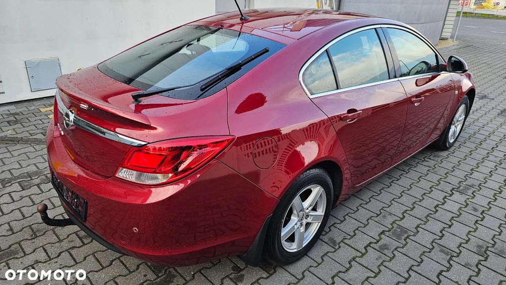 Opel Insignia 1.8 Sports Tourer Design Edition - 10
