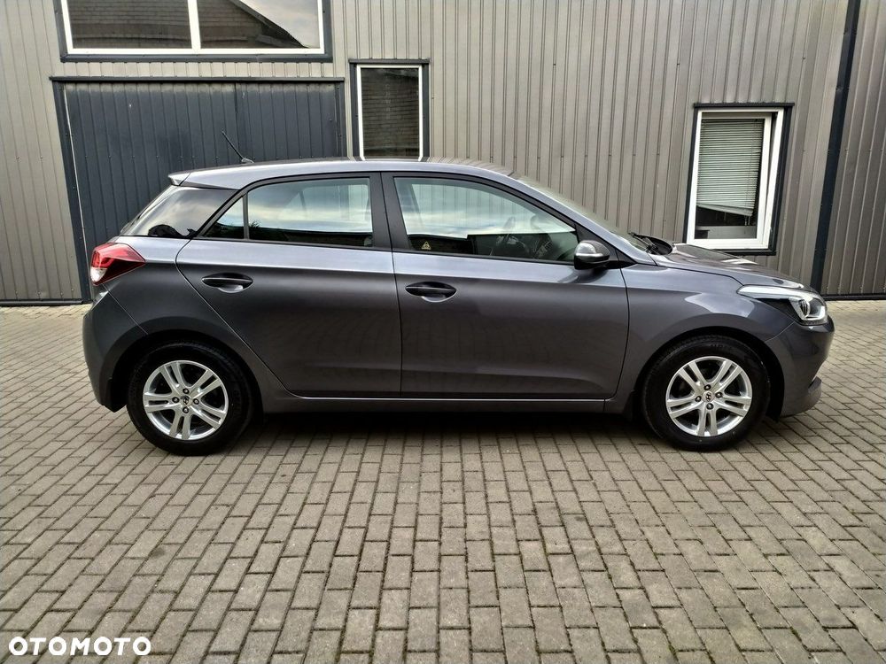 Hyundai i20 - 8