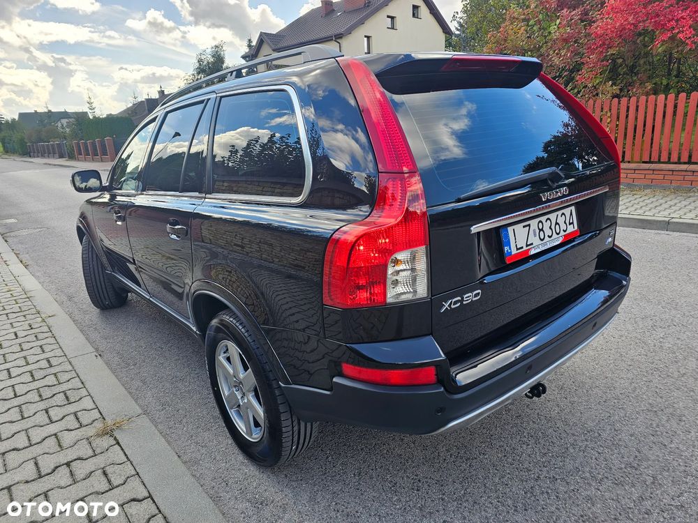 Volvo XC 90 D5 Momentum - 9