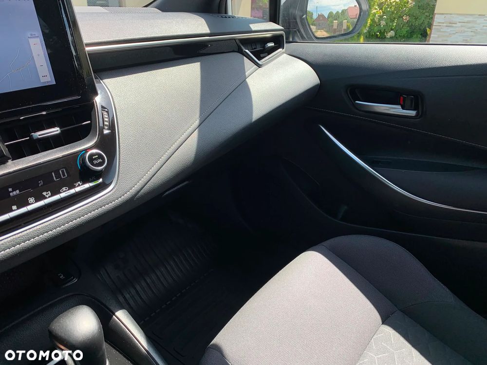 Toyota Corolla 1.8 Hybrid Comfort - 20