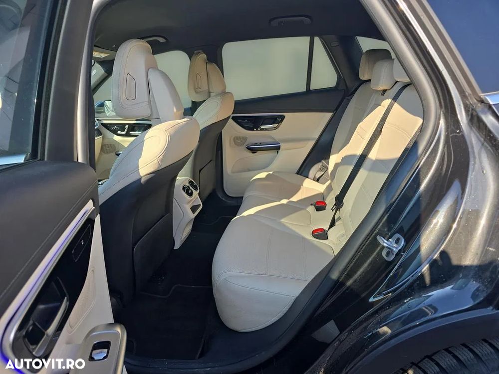 Mercedes-Benz GLC 200 4Matic 9G-TRONIC Edition AMG Line - 11