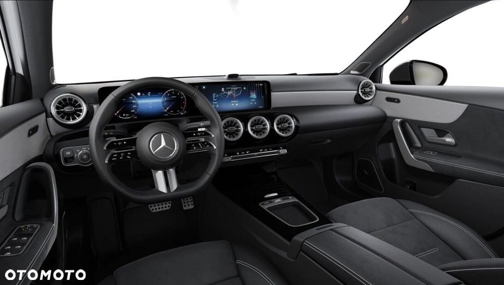 Mercedes-Benz Klasa A 200 AMG Line 7G-DCT - 9