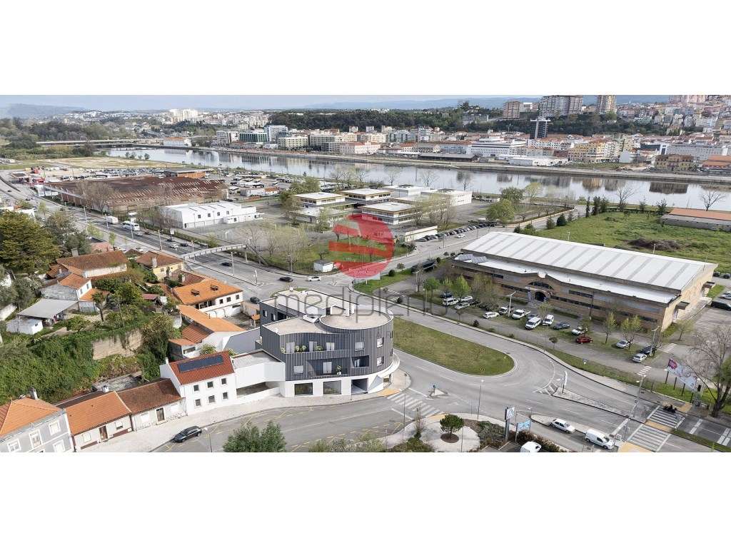 Loja na Guarda Inglesa - Grande imagem: 3/4