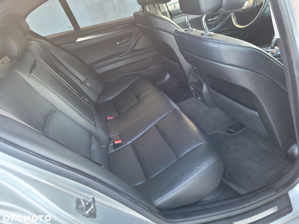 BMW Seria 5 520d - 19