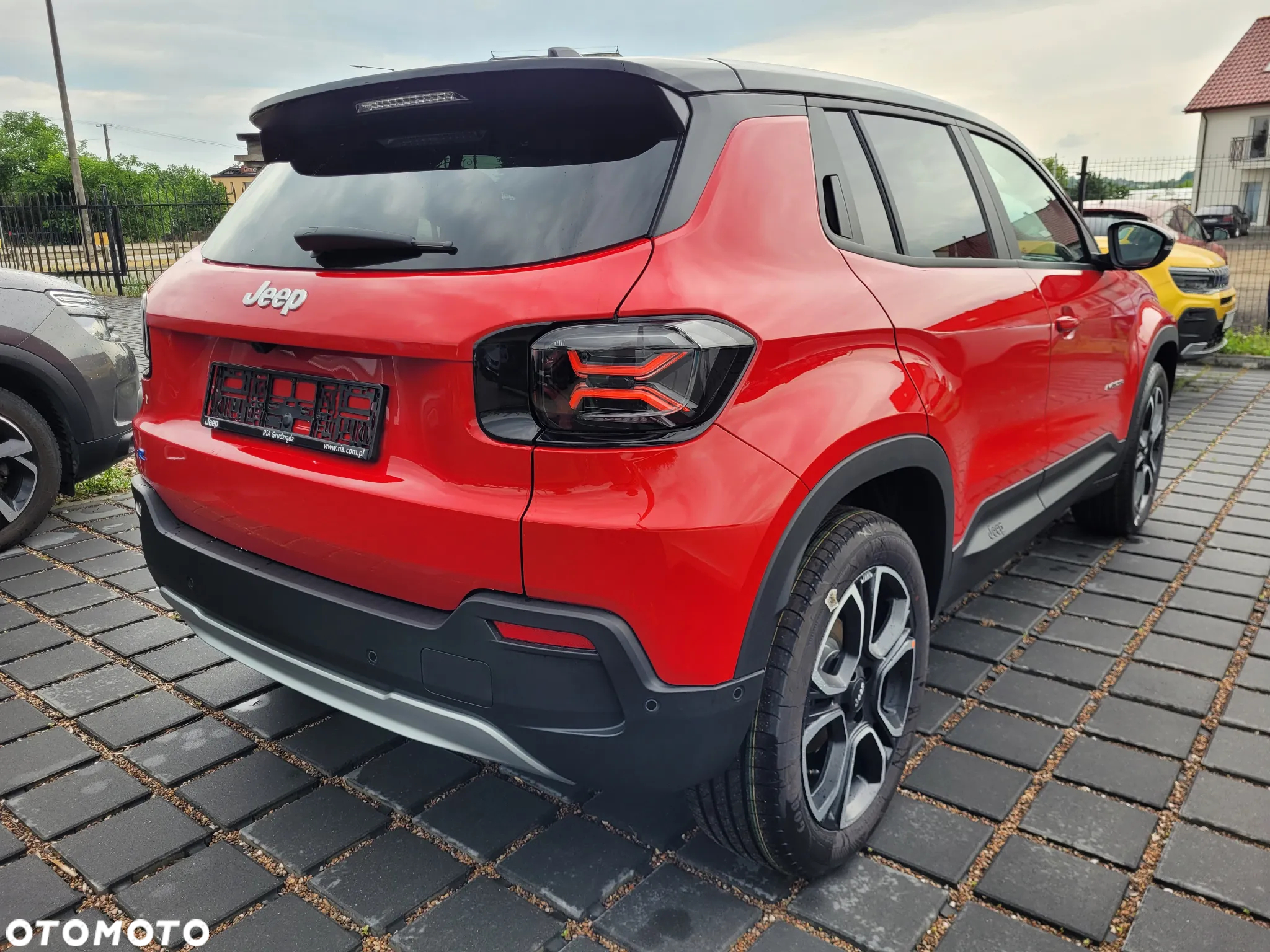 Jeep Avenger 54kWh Summit - 6