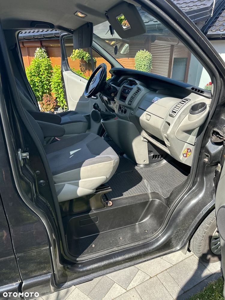 Opel Vivaro - 4