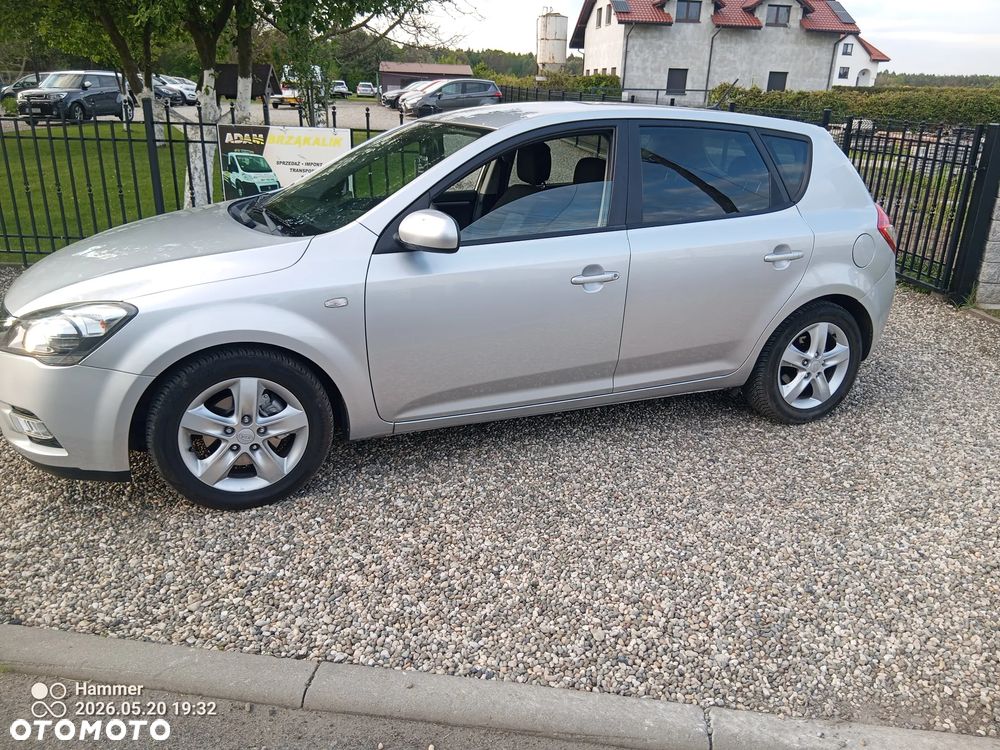 Kia Ceed 1.6 CRDi LX - 1