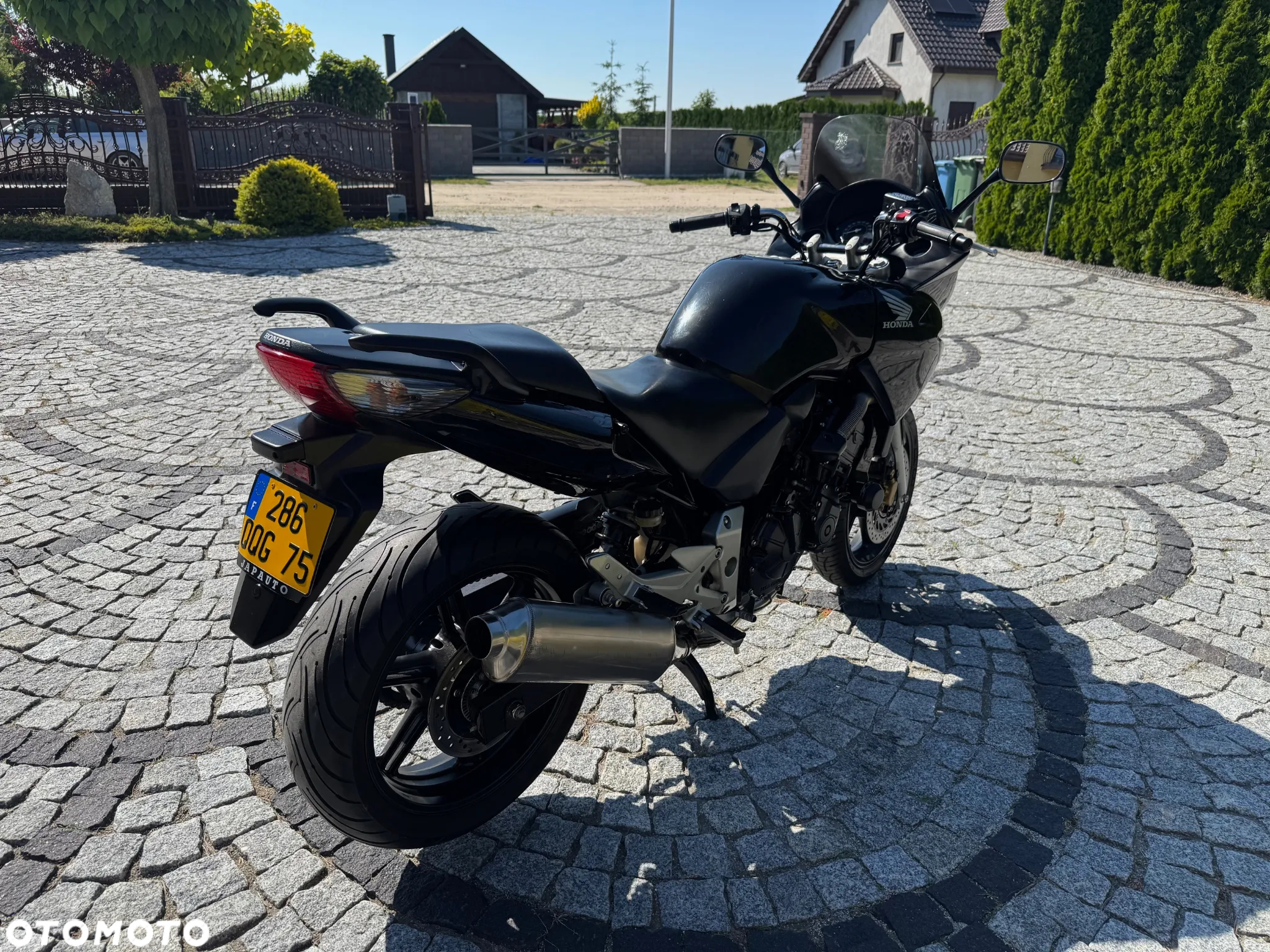 Honda CBF - 7