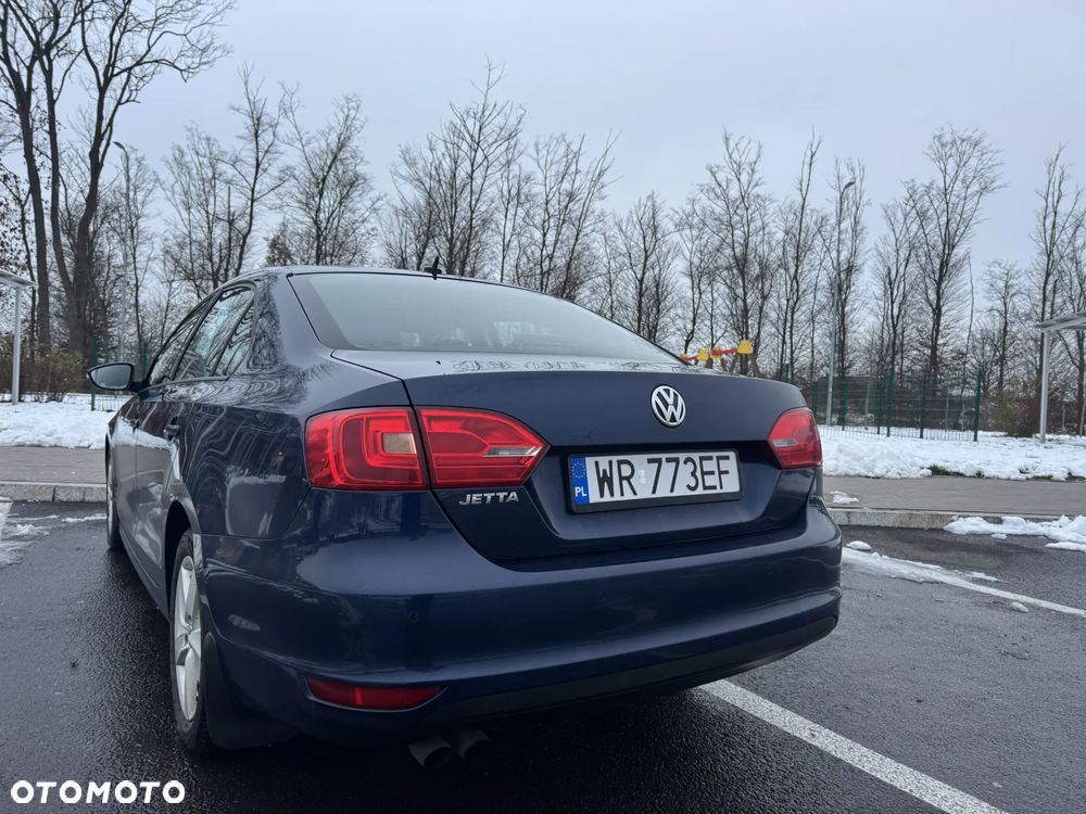 Volkswagen Jetta 1.4 TSI Comfortline - 6