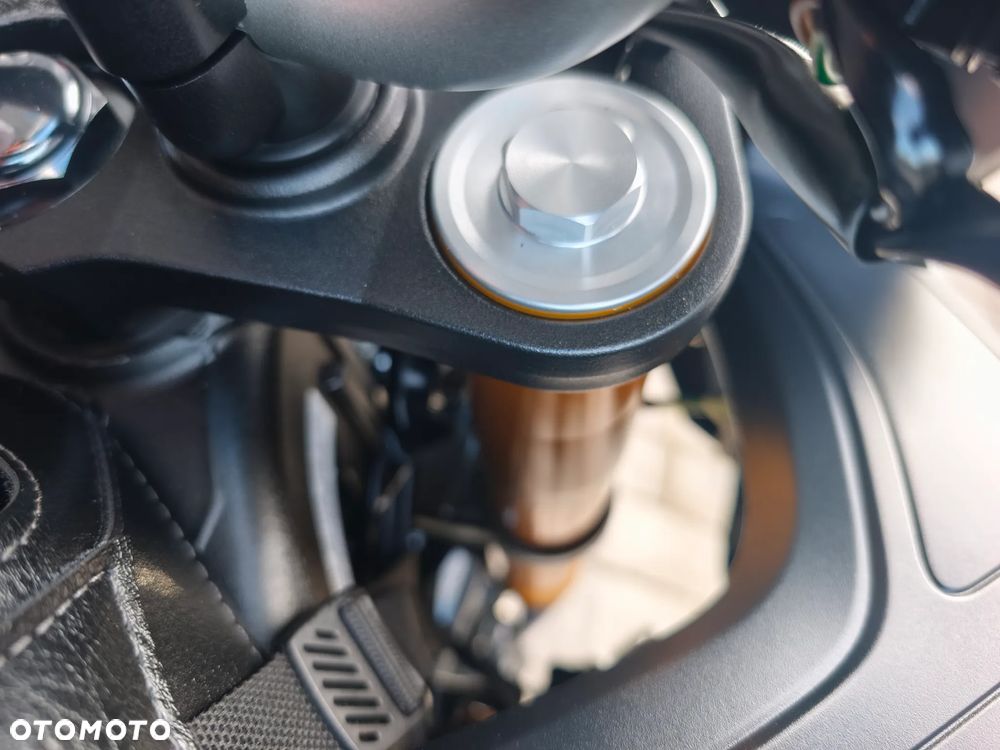 Yamaha FZ8 - 19