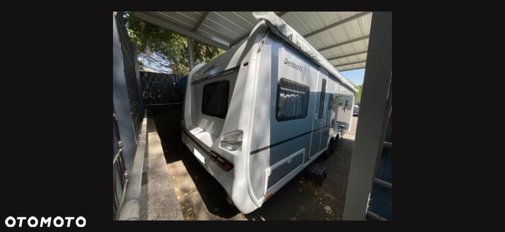 Dethleffs 650 FMK Camper Snow
