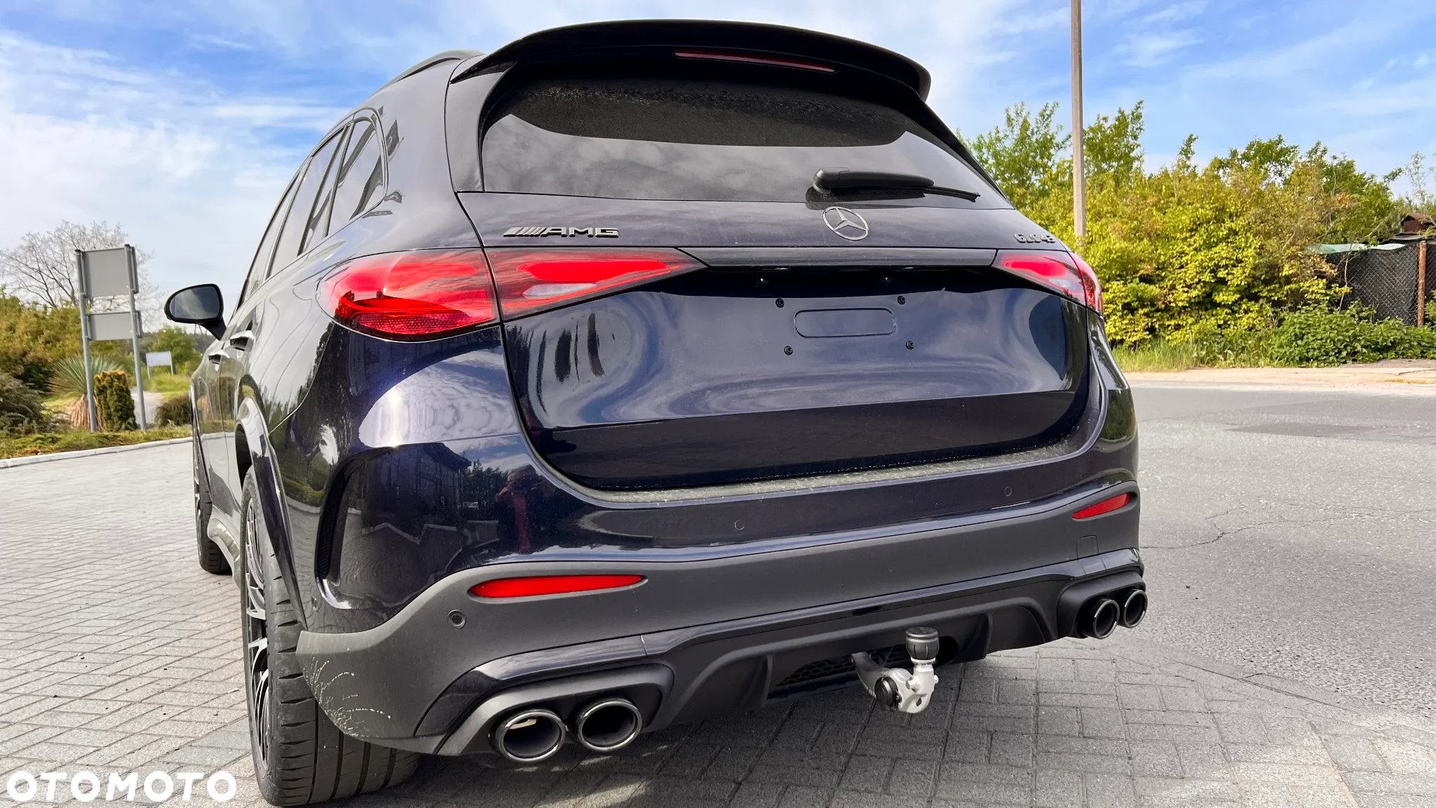 Mercedes-Benz GLC - 21