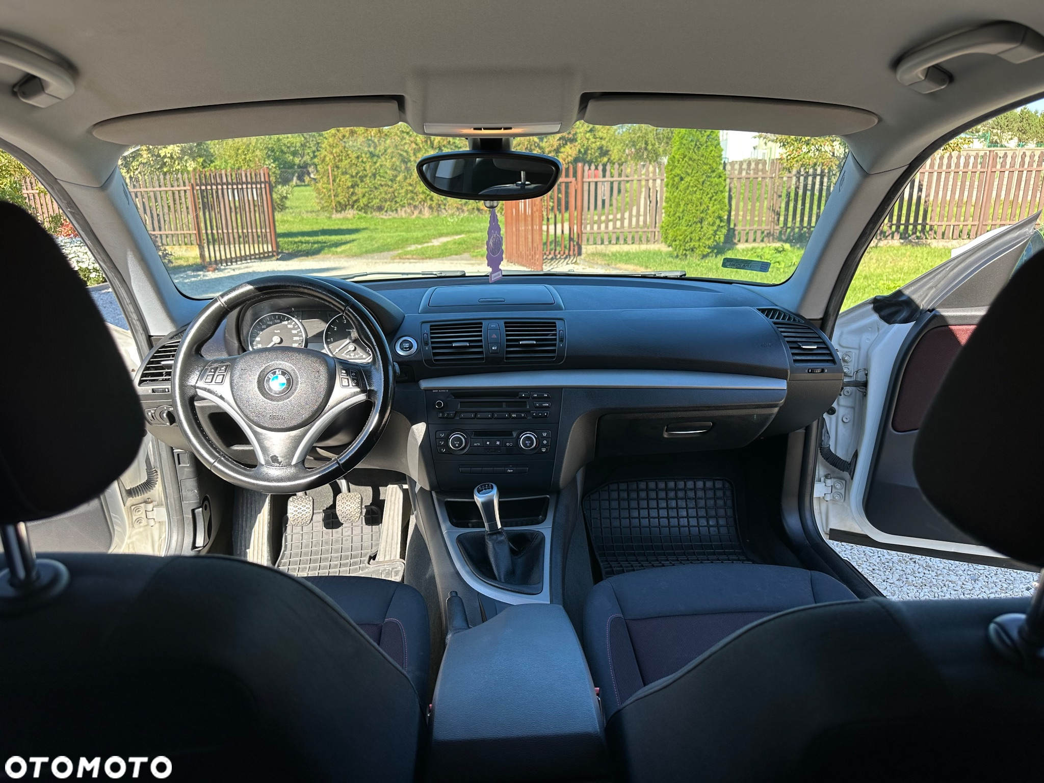 BMW Seria 1 116i - 11