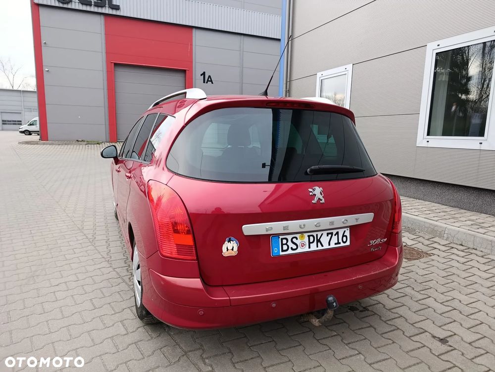 Peugeot 308 120 VTi Family - 13