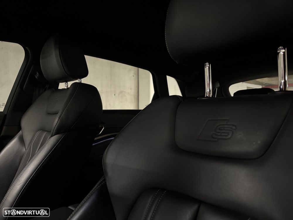 Audi e-tron 55 quattro Advanced - 10