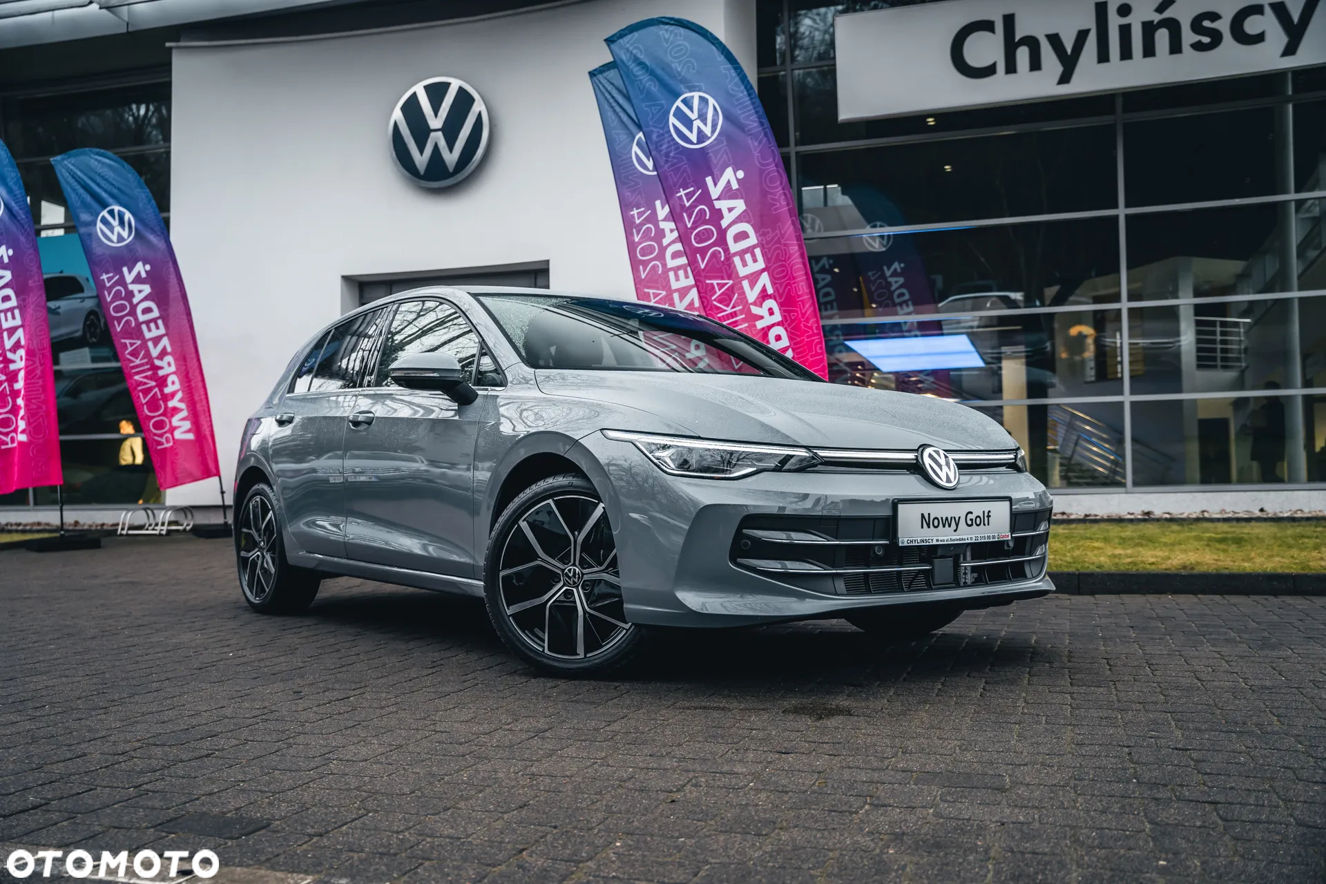 Volkswagen Golf - 2