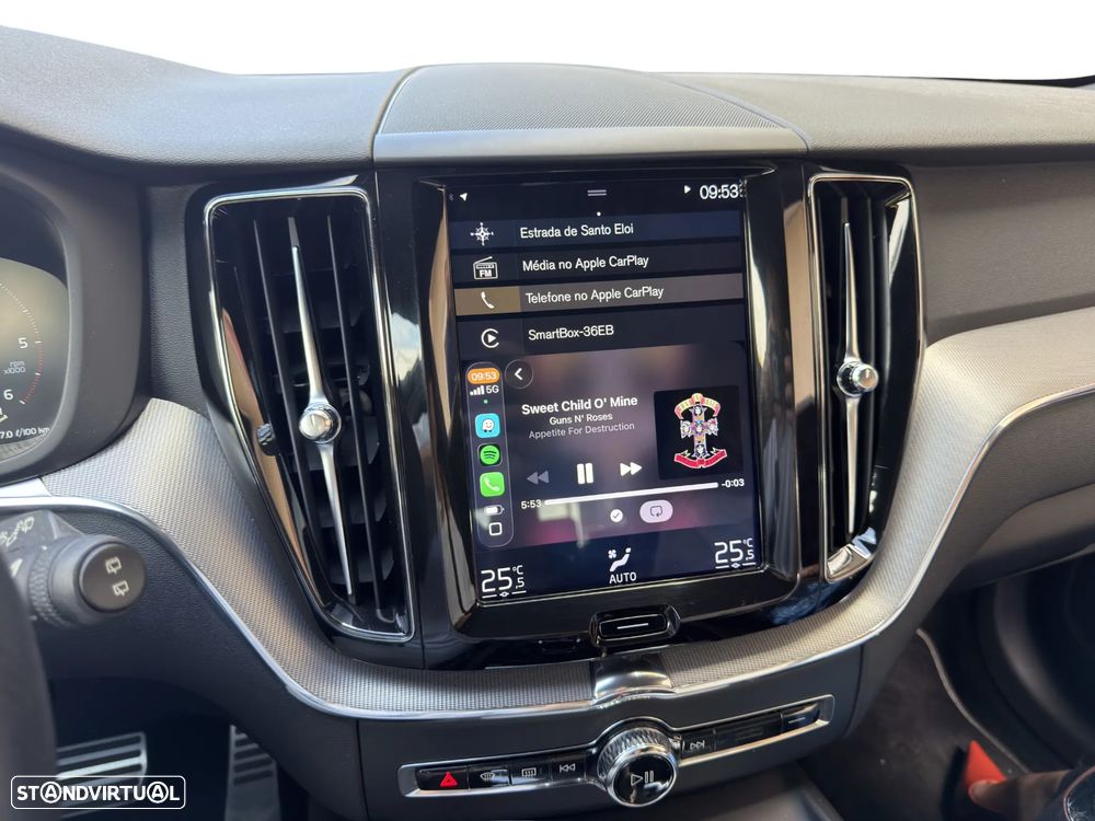 Volvo XC 60 2.0 D4 R-Design Geartronic - 14