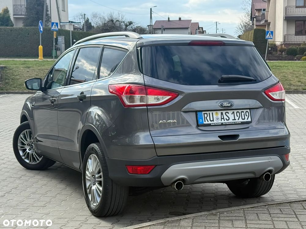 Ford Kuga 2.0 TDCi 4x4 Titanium - 9