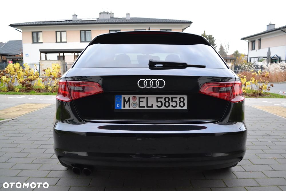 Audi A3 Sportback 1.4 TFSI S tronic S line Sportpaket - 6