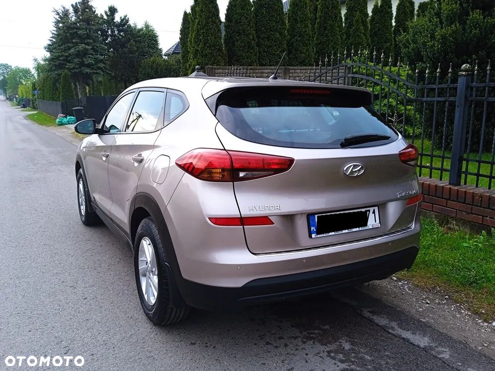 Hyundai Tucson 1.6 GDI BlueDrive Comfort 2WD - 27