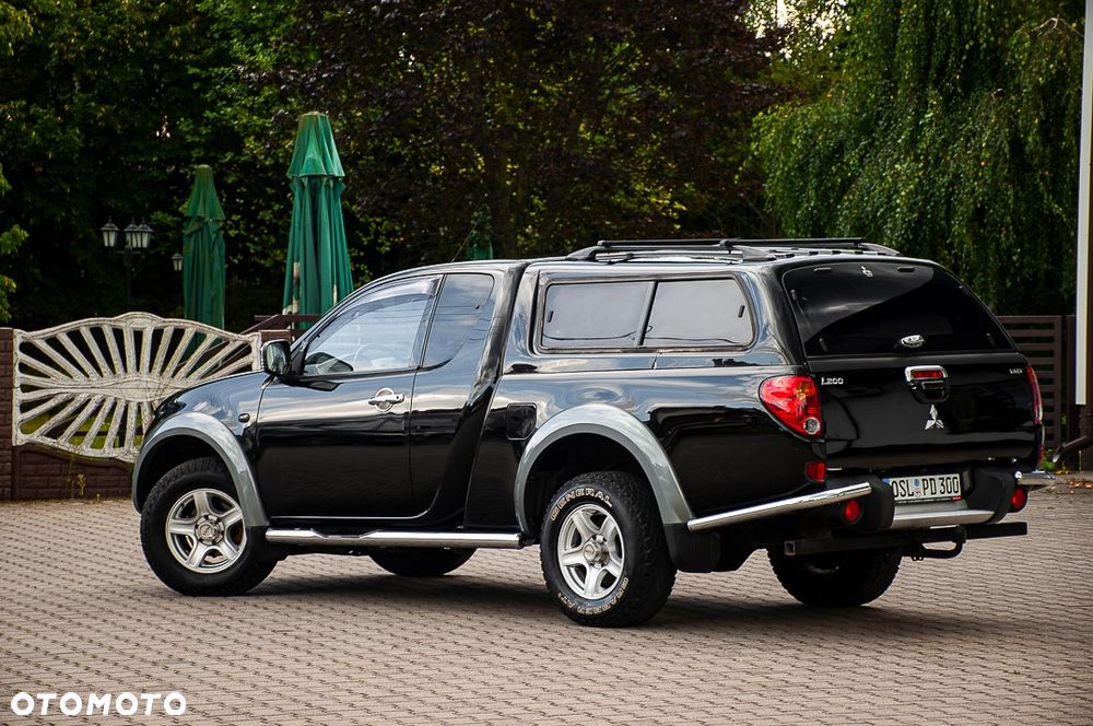 Mitsubishi L200 Pick Up 4x4 Intense Club Cab - 39