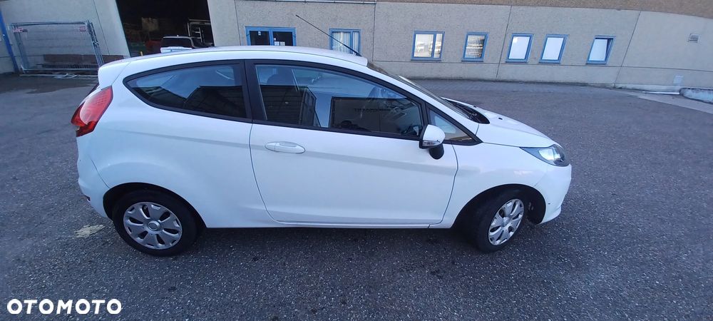 Ford Fiesta 1.4 TDCi Champions Edition - 3