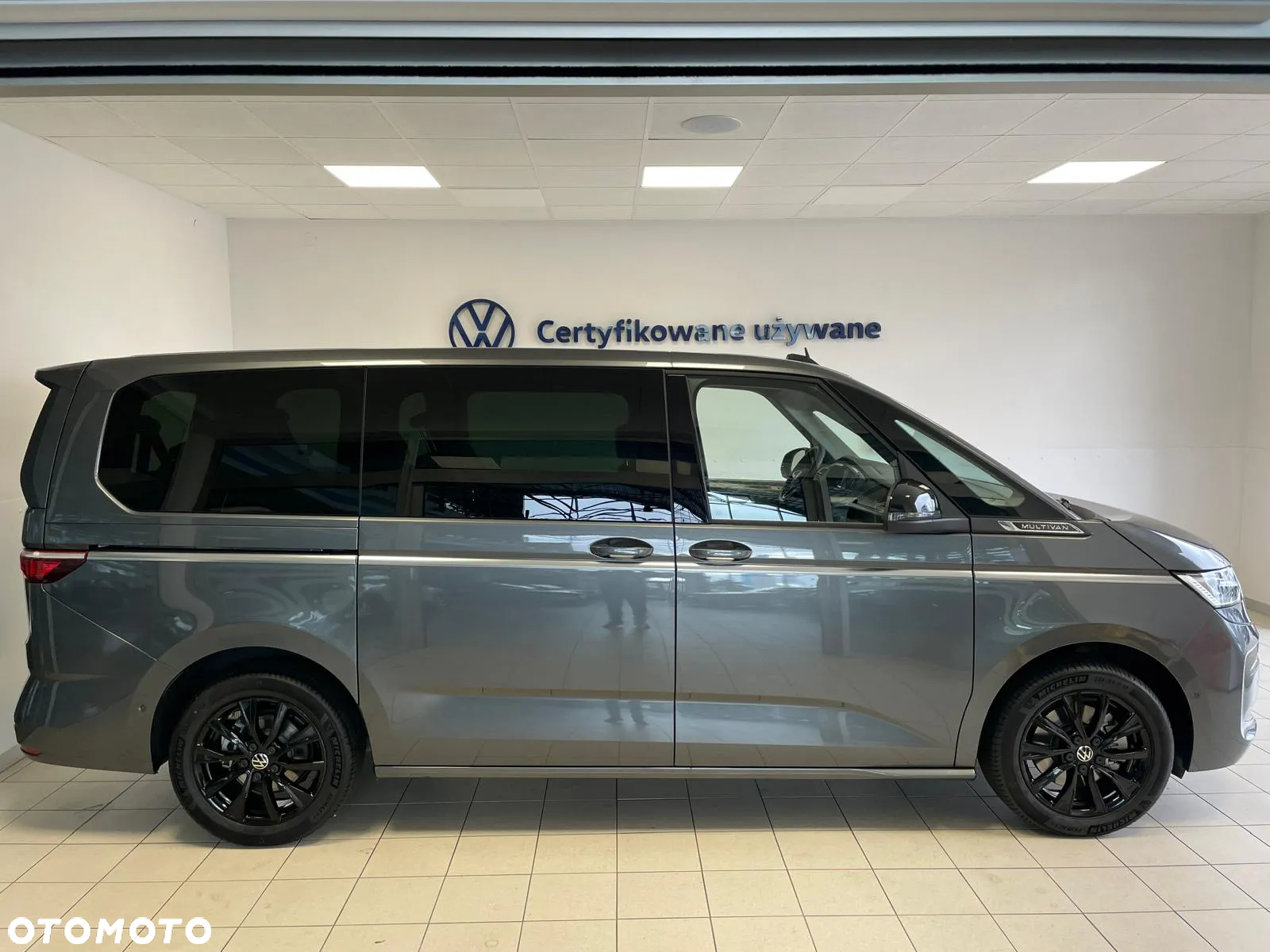 Volkswagen Multivan 2.0 TSI L2 Style DSG - 8