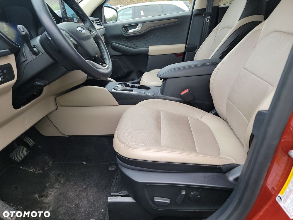 Ford Escape 2.0 EcoBoost AWD Titanium - 6