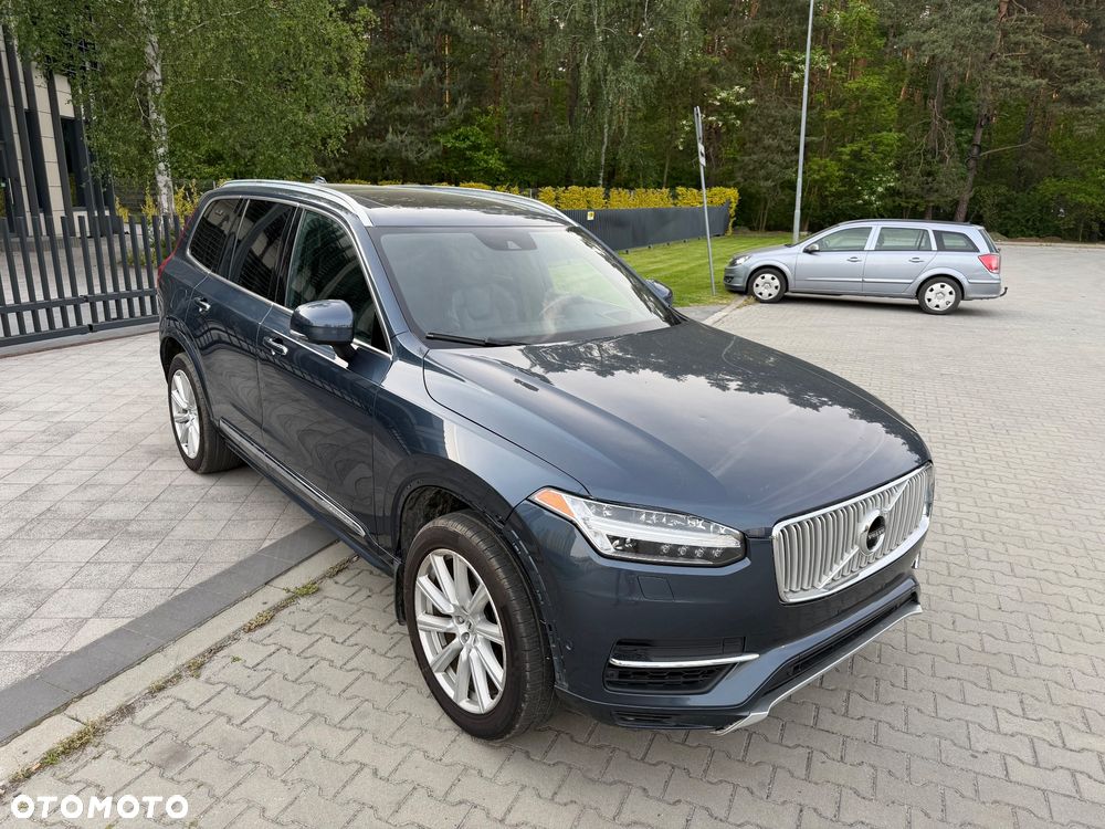 Volvo XC 90 T8 AWD Plug-In Hybrid Inscription 7os - 2