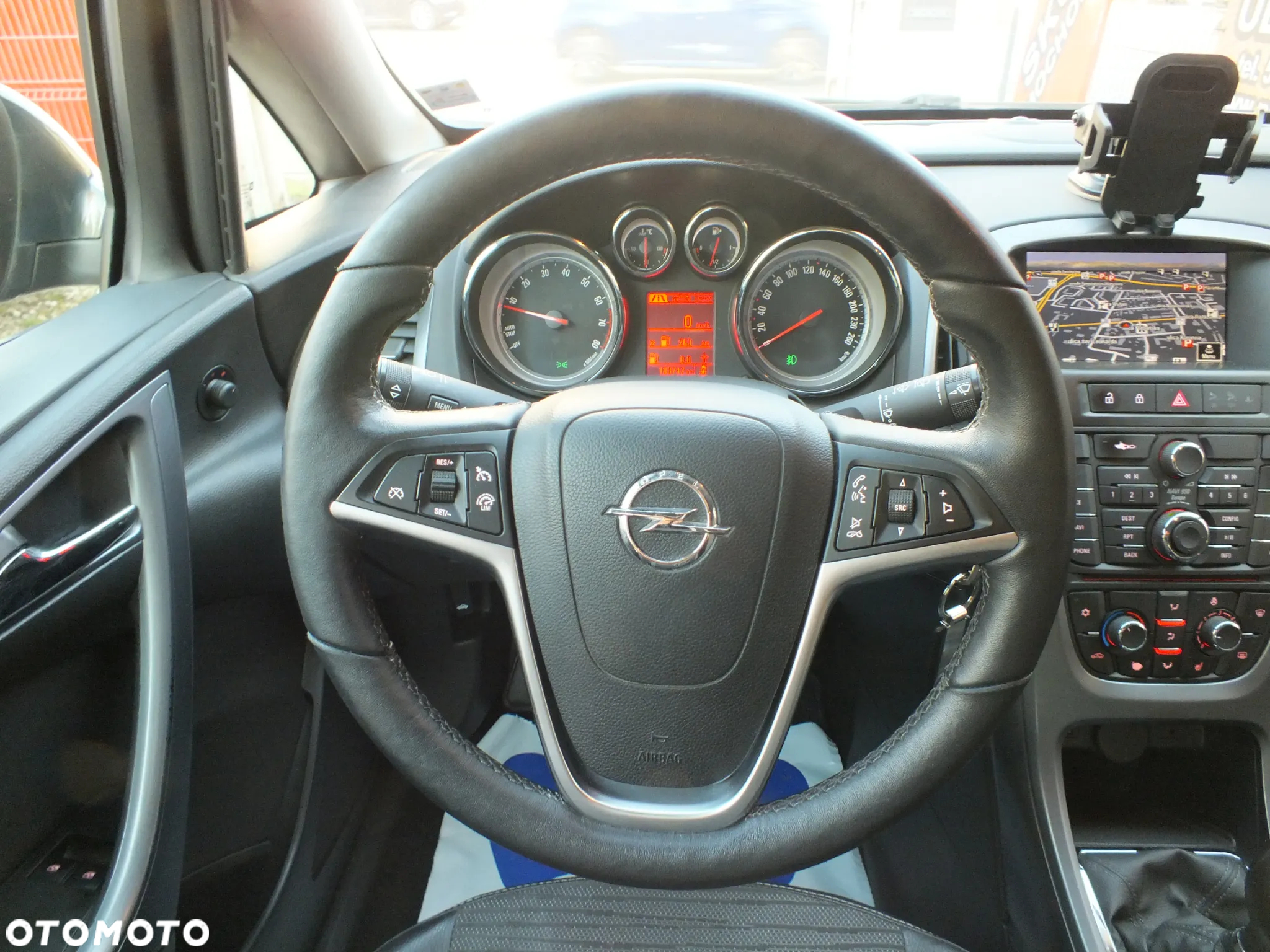 Opel Astra - 12